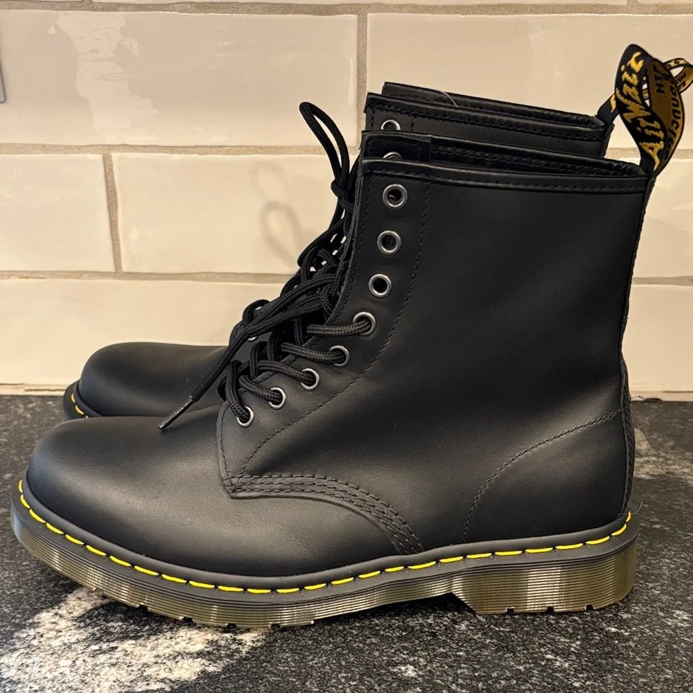 Dr. Martens 1460 Black Boots – Men’s Size 9 / Women’s Size 10 – Unisex NEW